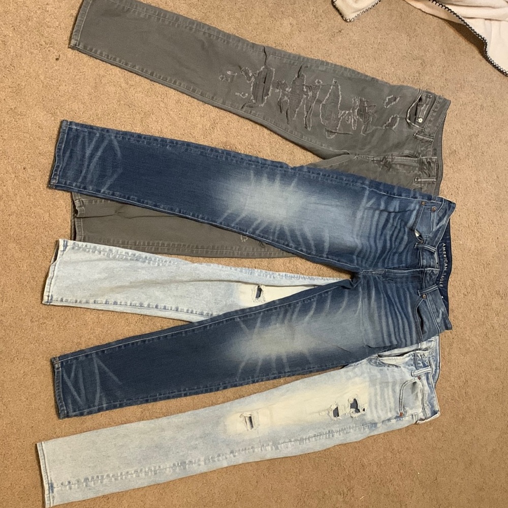 I have three pairs of American Eagle mens Airflex jeans!